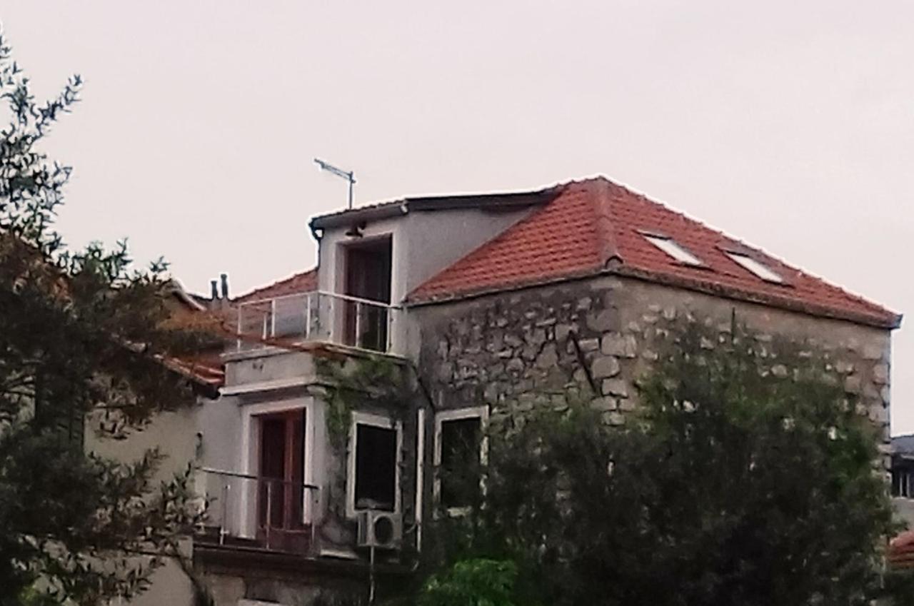 Apartment Gliha Jelsa  Exterior foto